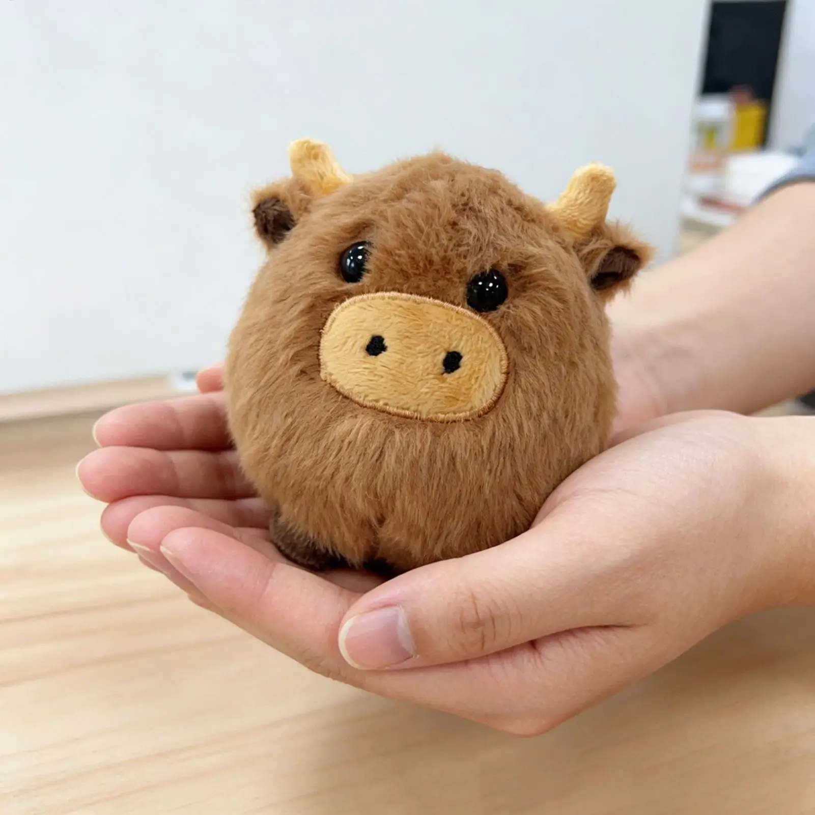 Uroczy pluszowy brelok do torby w kształcie krowy, miękka zawieszka do kluczy, kolekcjonerski prezent dla kobiet, żony, dziewczyny, dekoracja do torebki, plecaka.