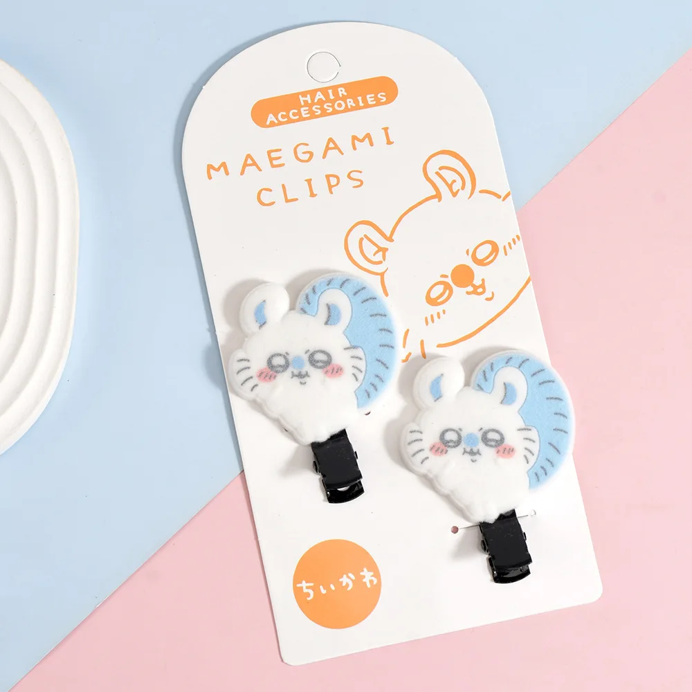 

Заколка для волос Chiikawa имеет милые и милые украшения для волос в мультяшном стиле по бокам, очень очаровательный подарок на складе.