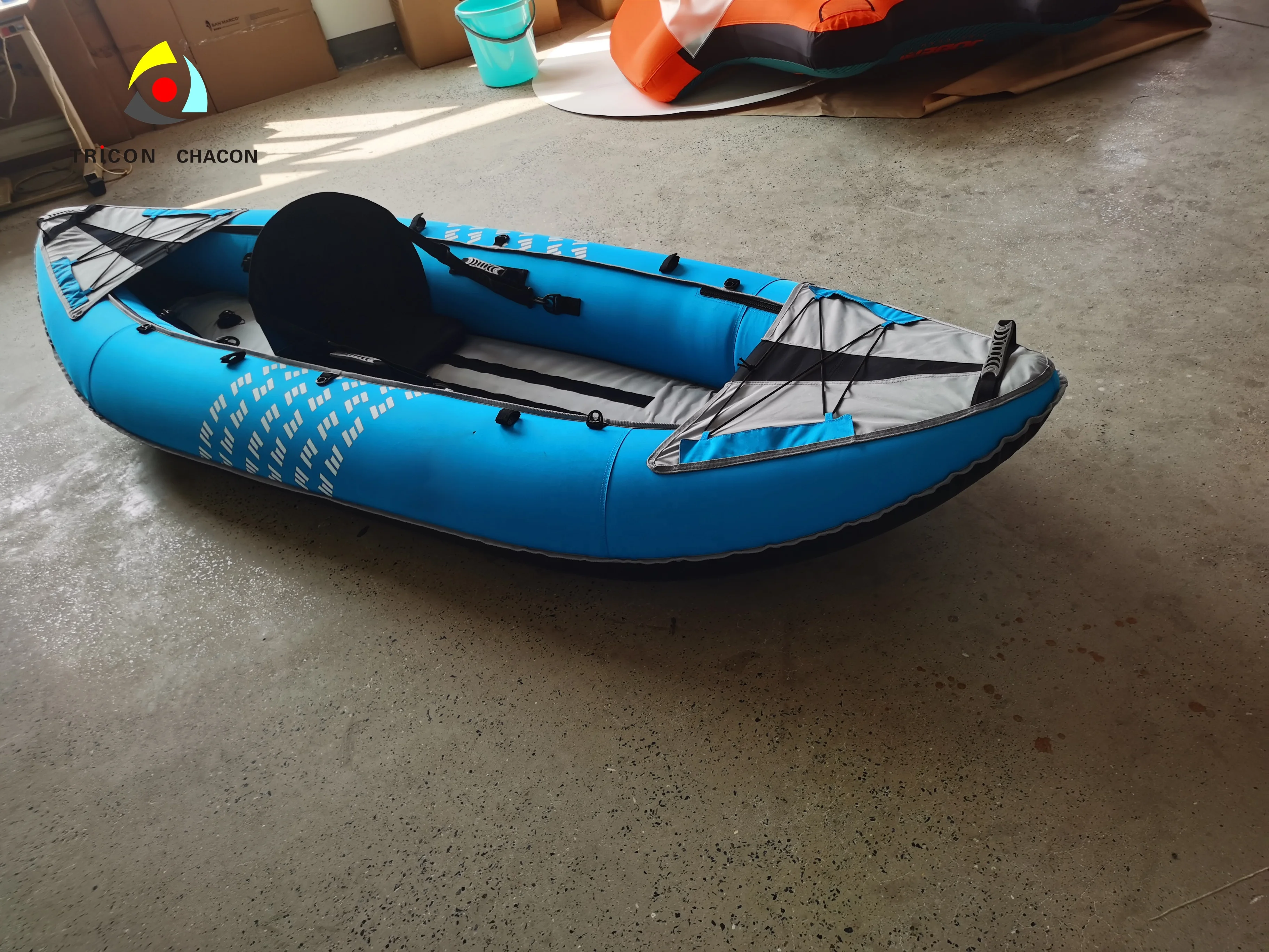 المحمولة الأزرق 2 شخص PVC نفخ قوارب الكاياك مع ضمان الجودة دائم البحر كاياك الصيد المجاذيف بحيرة نهر الرياضة
