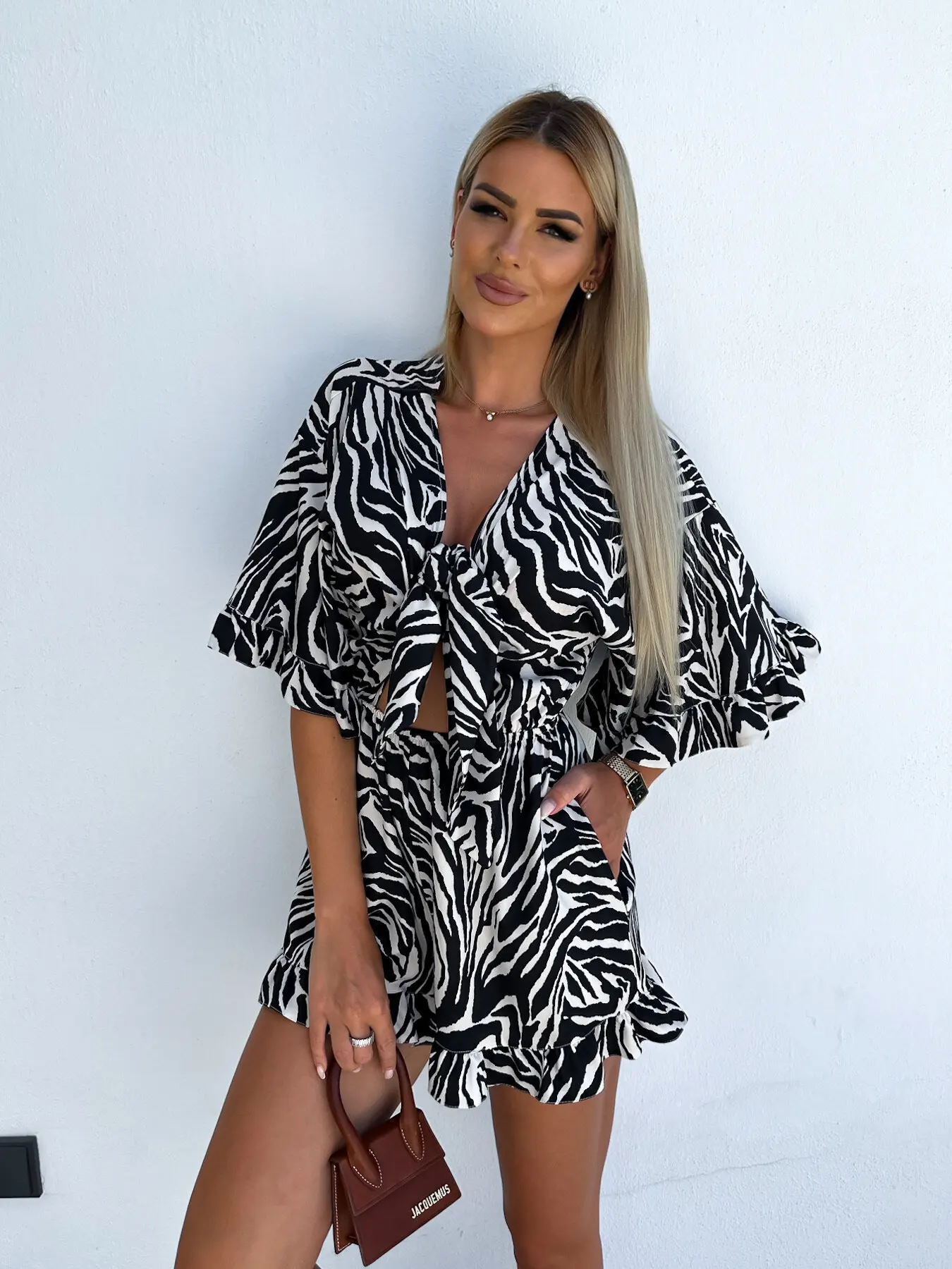 

INS Summer Women's Zebra Print Ruffle Edge Sleeves Drop Shoulder Sleeves V-Neck Lace Up High Waist Shorts jumpsuit