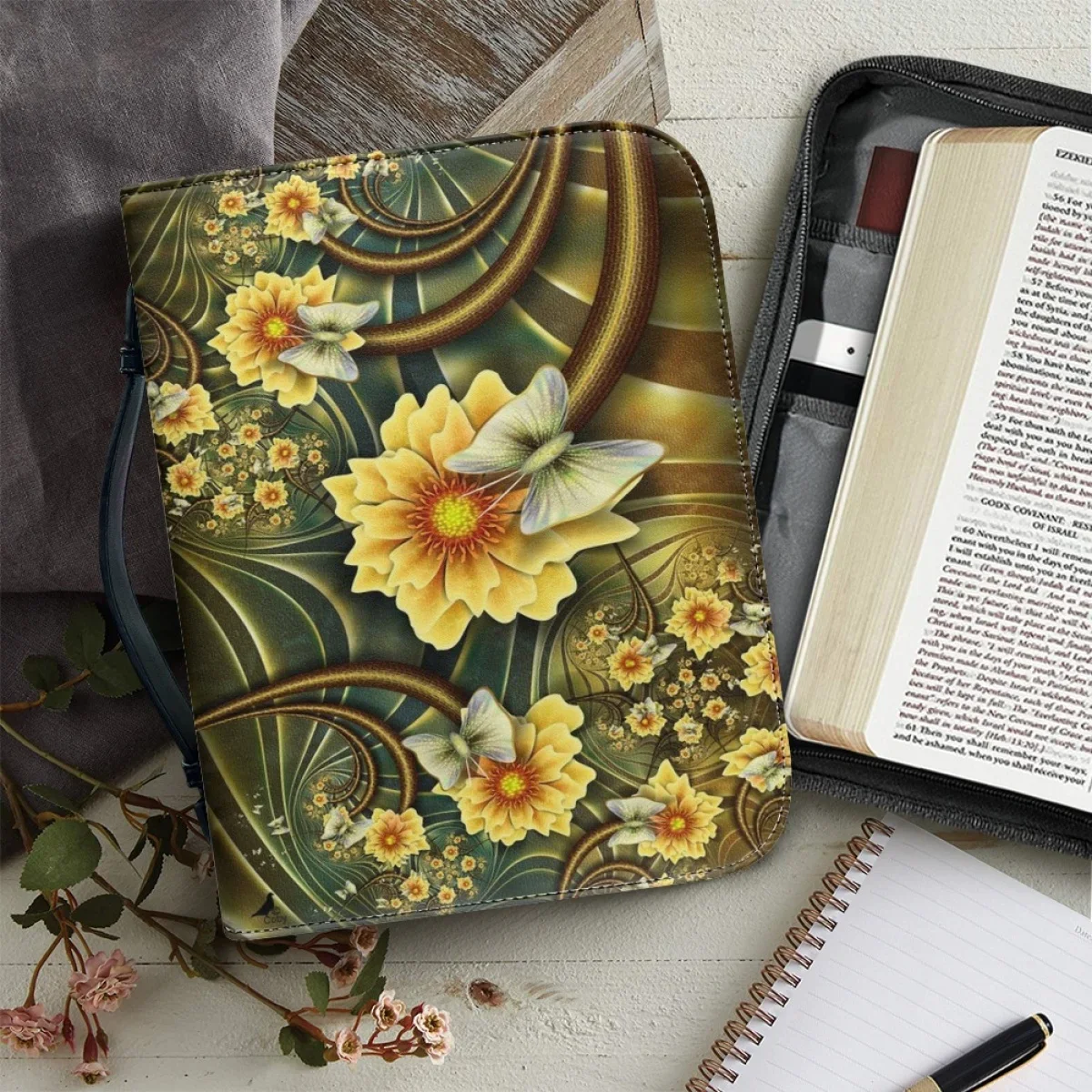 

Women's Handbag Leather Zipper Handle Bible Carrying Case Hot Polynesian Frangipani Print Bible Bag Practical Bible Storage Bag