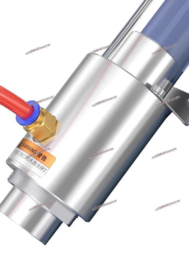 

Pneumatic conveyor with hose, vacuum generator, pneumatic feeding conveyor