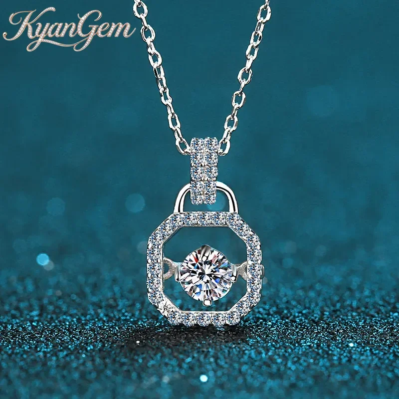 KyanGem 18K Gold Inlaid Diamond Necklace 0.3 Carat Moissanite Backpack Collarbone Chain Smart Pendant Fashionable and Simple