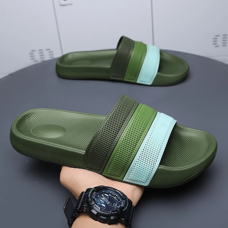 Slippers for Men, Summer Home Bathroom Bathing, Non-Slip, Anti-Odor Outer Wear Beach Sandals