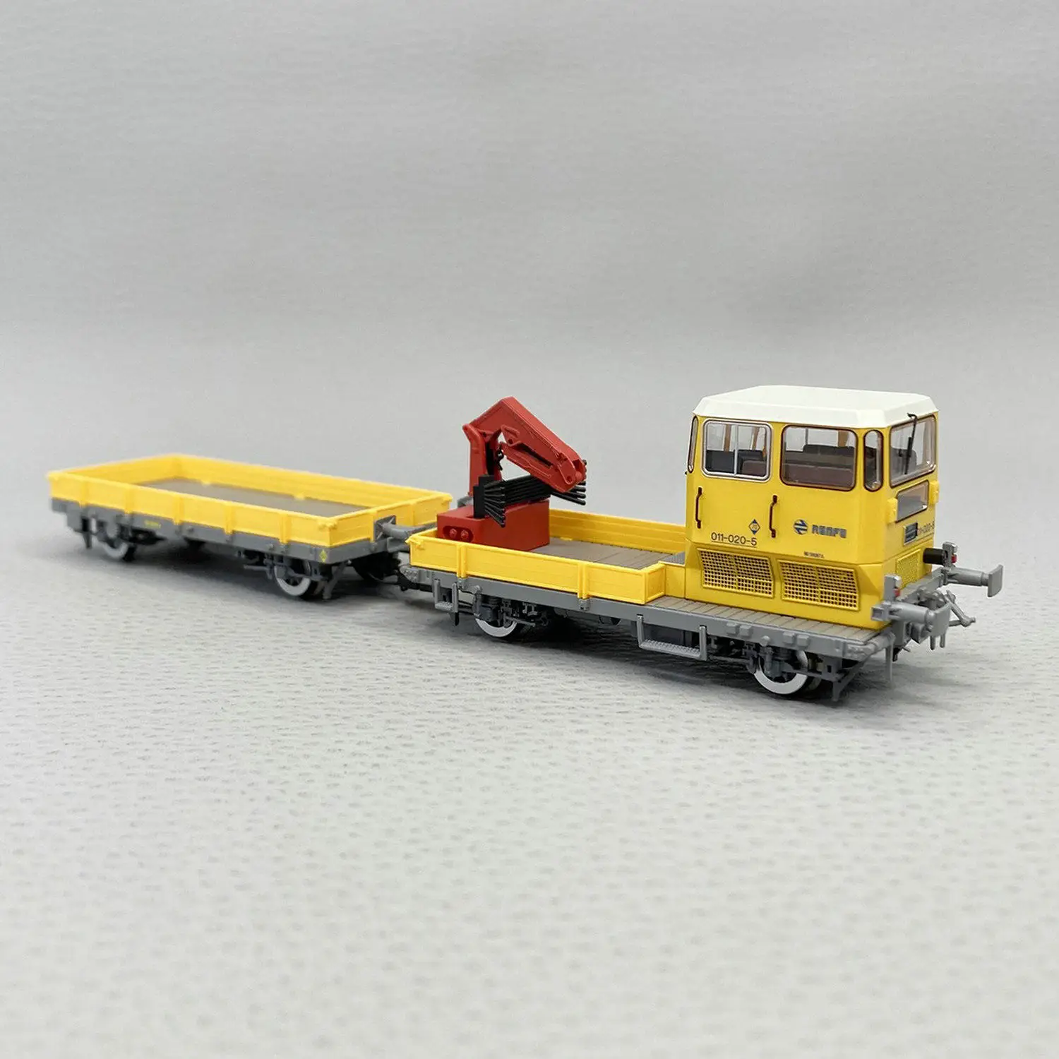 HO Type 1/87 Train Model KLV-53 Engineering Vehicle Digital Sound Simulation Version Two Options Yellow Toy Train Boy Toy Gift