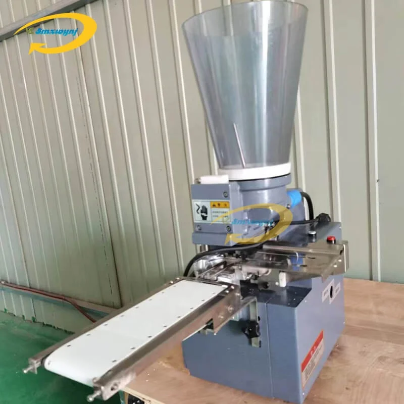 Automatic Gyoza Forming Machine Japanese Gyoza Dumpling Machine Small Tabletop Semi Automatic Gyoza Manufactures