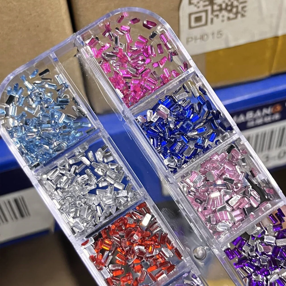 12 Siatek Mieszanych Mini Prostokątnych Cyrkonii do Paznokci, Kolorowe Kryształki 3D 3mm, Luksusowe Błyszczące Ozdoby do Paznokci, Białe/Różowe Diamenty z Płaskim Spodem