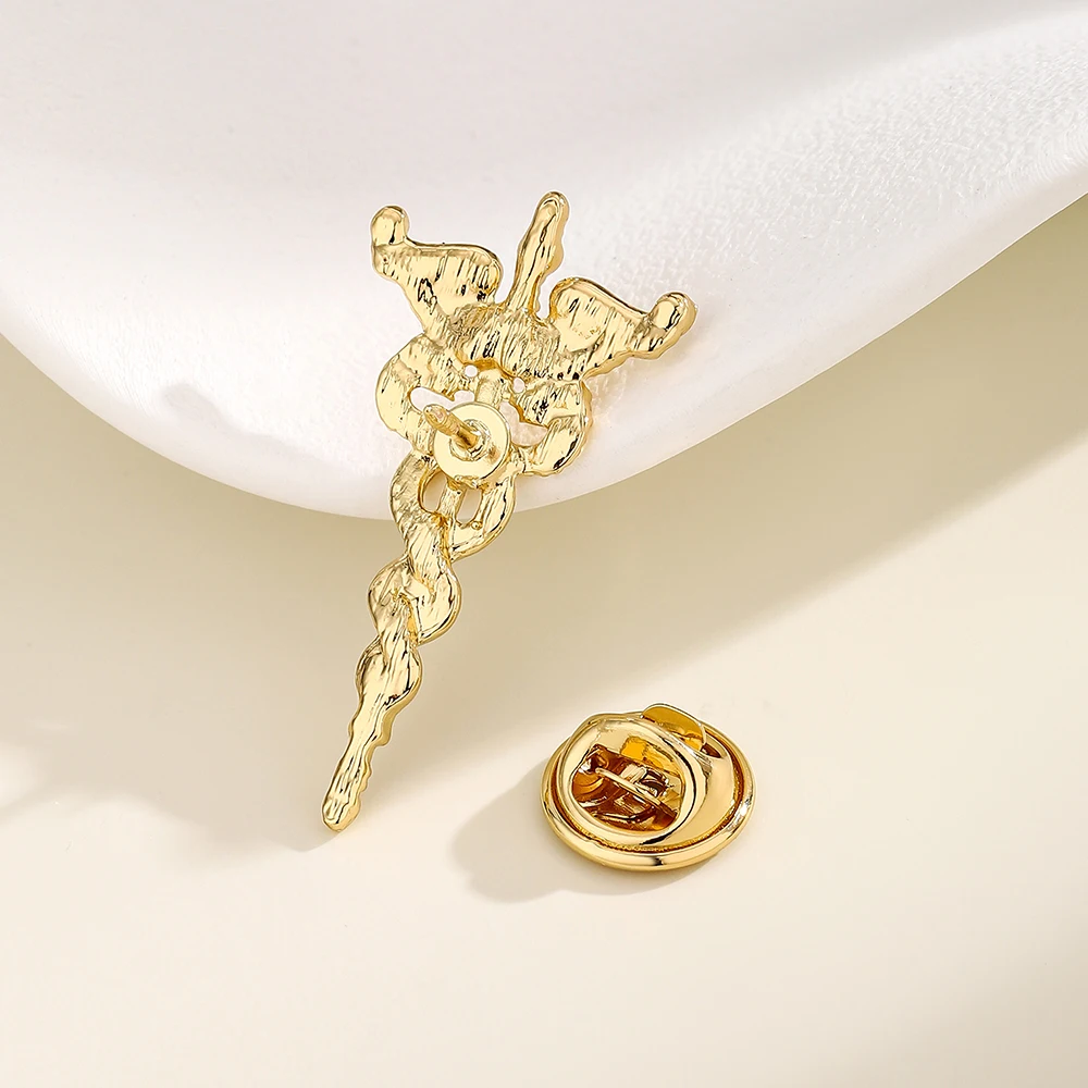 Hanreshe جديد الطبية Caduceus بروش الطب قضيب من Asclepius دبوس الأفعى الموظفين شارة للطبيب ممرضة التمريض طالب