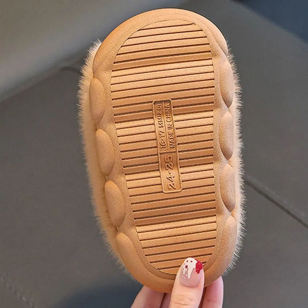 

New Cute Capybara Children Slippers Comfortable Floor Shoes Keep Warm Home Slippers Winter
