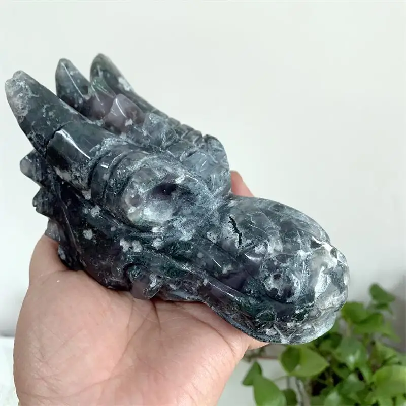 

13.5cm Natural Quartz Moss Agate Dragon Skull Carving Carvings Crystal Powerful Energy Wicca Decor Home Decoration Gift 1pcs