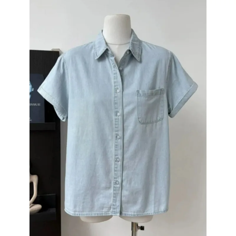 เสื้อเชิ้ตแขนสั้นสีฟ้าอ่อนสไตล์เรโทรสำหรับผู้หญิง ดีไซน์เฉพาะตัว ใช้งานได้หลากหลาย สไตล์ลำลอง เสื้อคลุมคาร์ดิแกนบางเบา มีกระดุมและกระเป๋า