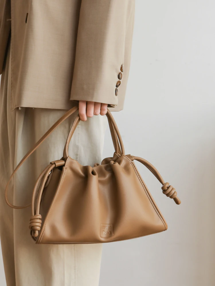 

Unique Design Large Capacity Foldable Cloud Shape Women's Bag Commuter Shoulder Crossbody Bag Soft PU Leather Handbag