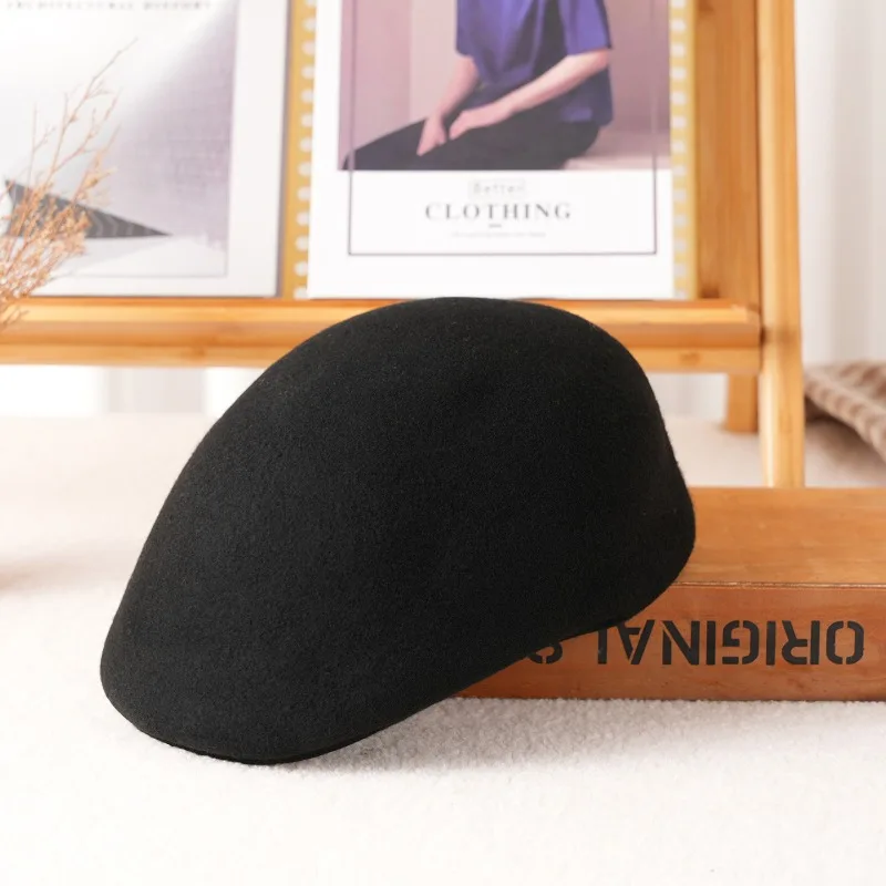 2026Autumn Winter Unisex Pure Woolen Newsboy Cap Minimalist Vintage Beret Breathable Warm Versatile Artistic Peaked Cap Headwear