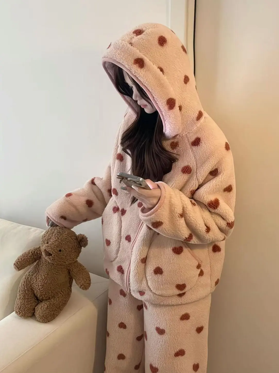 Thickened Warm Heart Shaped Pink Sweetened Hooded Pajama Jacket Long Pants Suitable for Outdoor Wear Winter Home Clothes