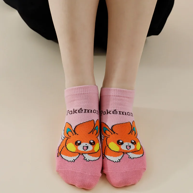 6/12 Paar neuartige und interessante Pokémon-Familien-Cartoon-Anime-Muster für Männer und Frauen, lässige Outdoor-Paar-Socken – Detail 6