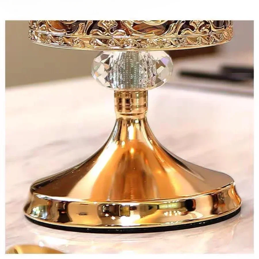 Crystal Glass Storage Jar with Lid Light Luxury Candy Biscuit Bottle Living Room Coffee Table Home Decoration