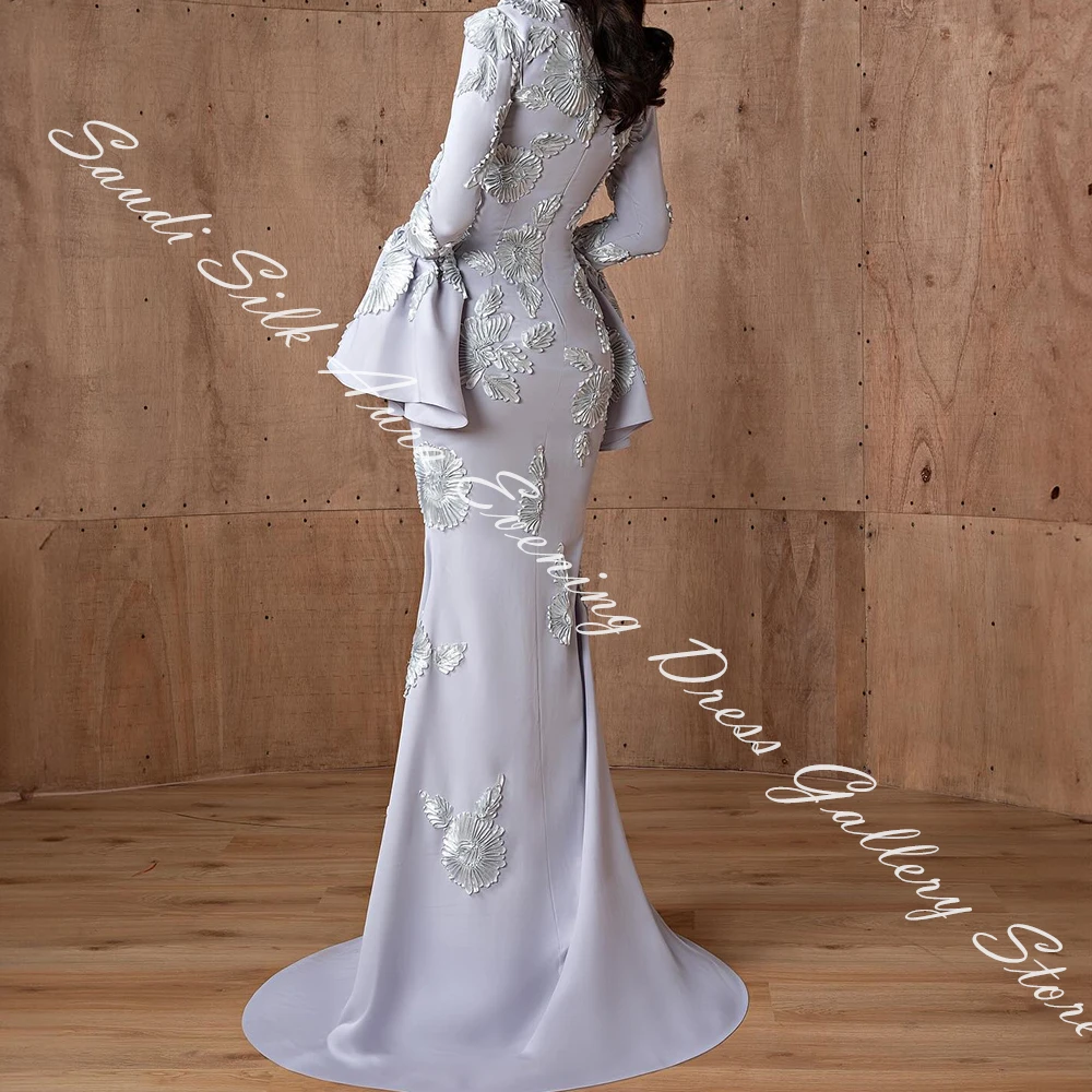 맞춤형 절묘한 저지, 인어 아플리케, 이브닝 원피스, O-넥 플레어 슬리브, 긴 소매, 스윕 트레인