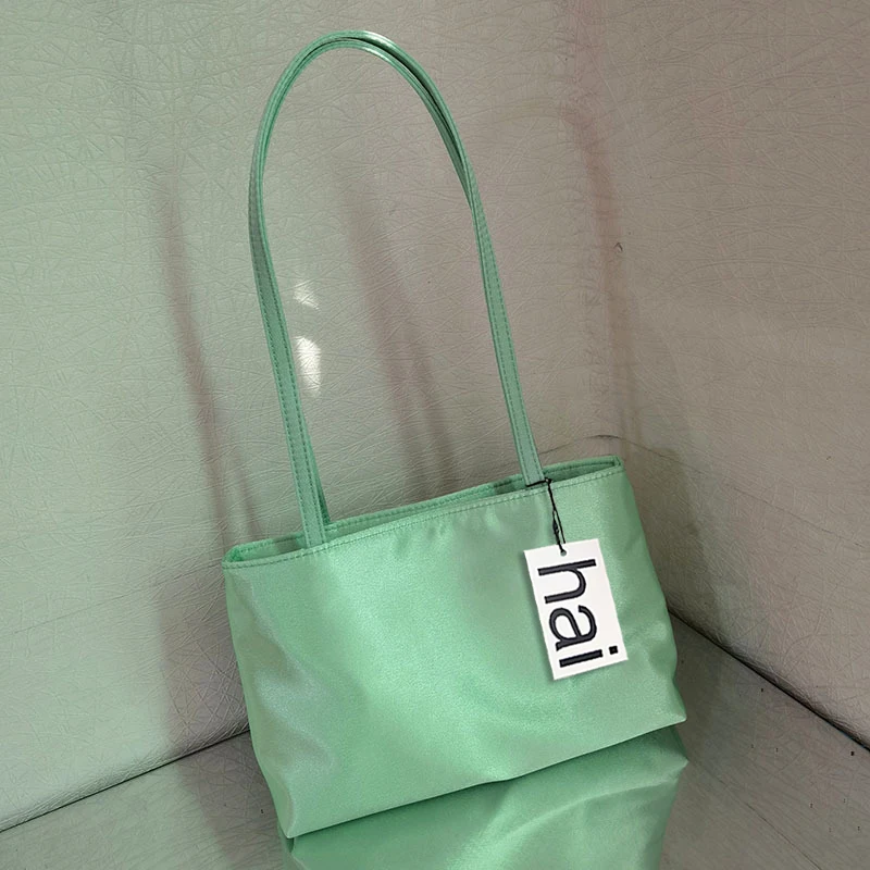 Luxus Umhängetaschen Seide frauen Handtasche Platz Unterarm Tasche Ins Berühmte Marke Pendler Tasche Kontrast Farbe Macaron Totes