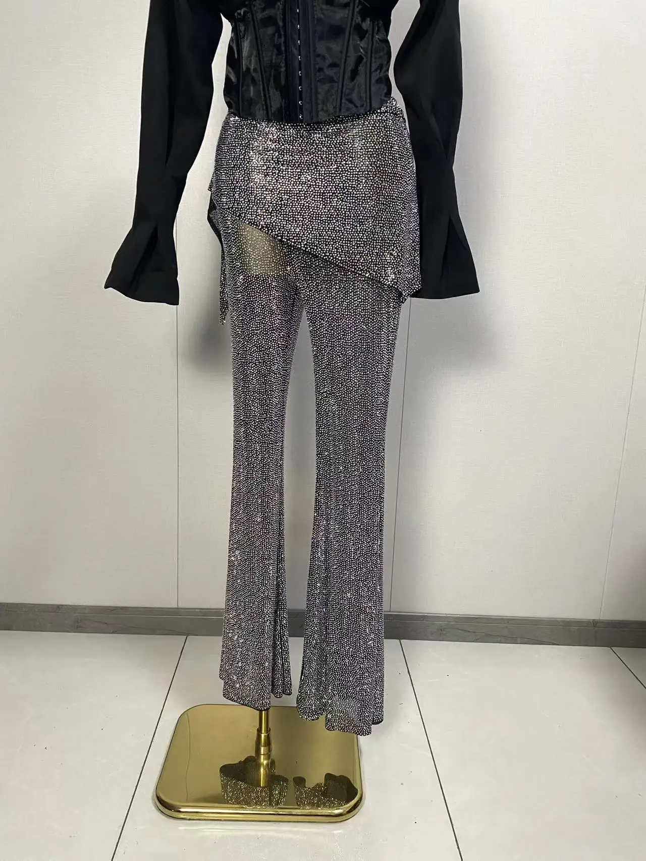 2025 nouvelles femmes Sexy à manches longues col en V profond T-shirt paillettes Flare deux pièces pantalon ensemble élégant soirée Club tenues de fête