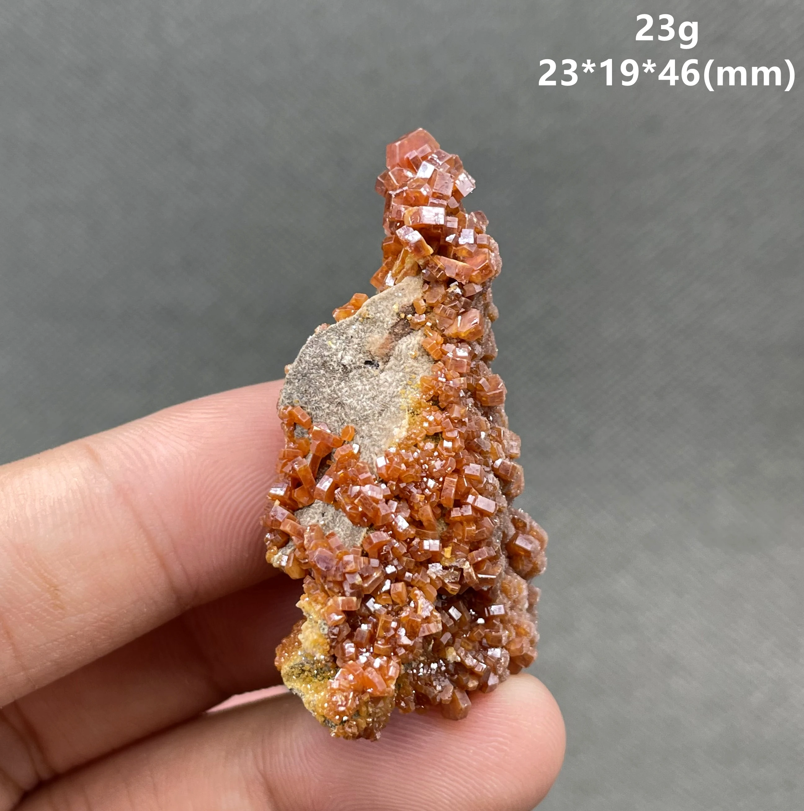 

NEW! 23g Natural Morocco Vanadinite mineral specimen quartz crystal specimen Collection Stones and crystals