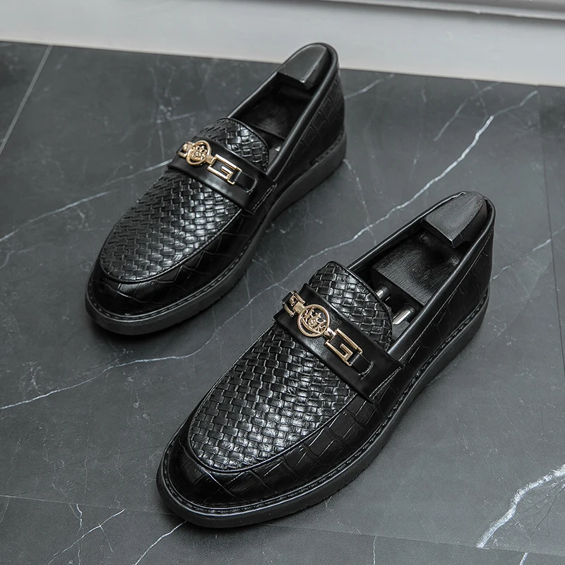 

New Fashion Weave Pattern Men Business Leather Shoes Black Formal Loafers Luxury Dress Shoes Summer Slip-On Driving Pea Shoes