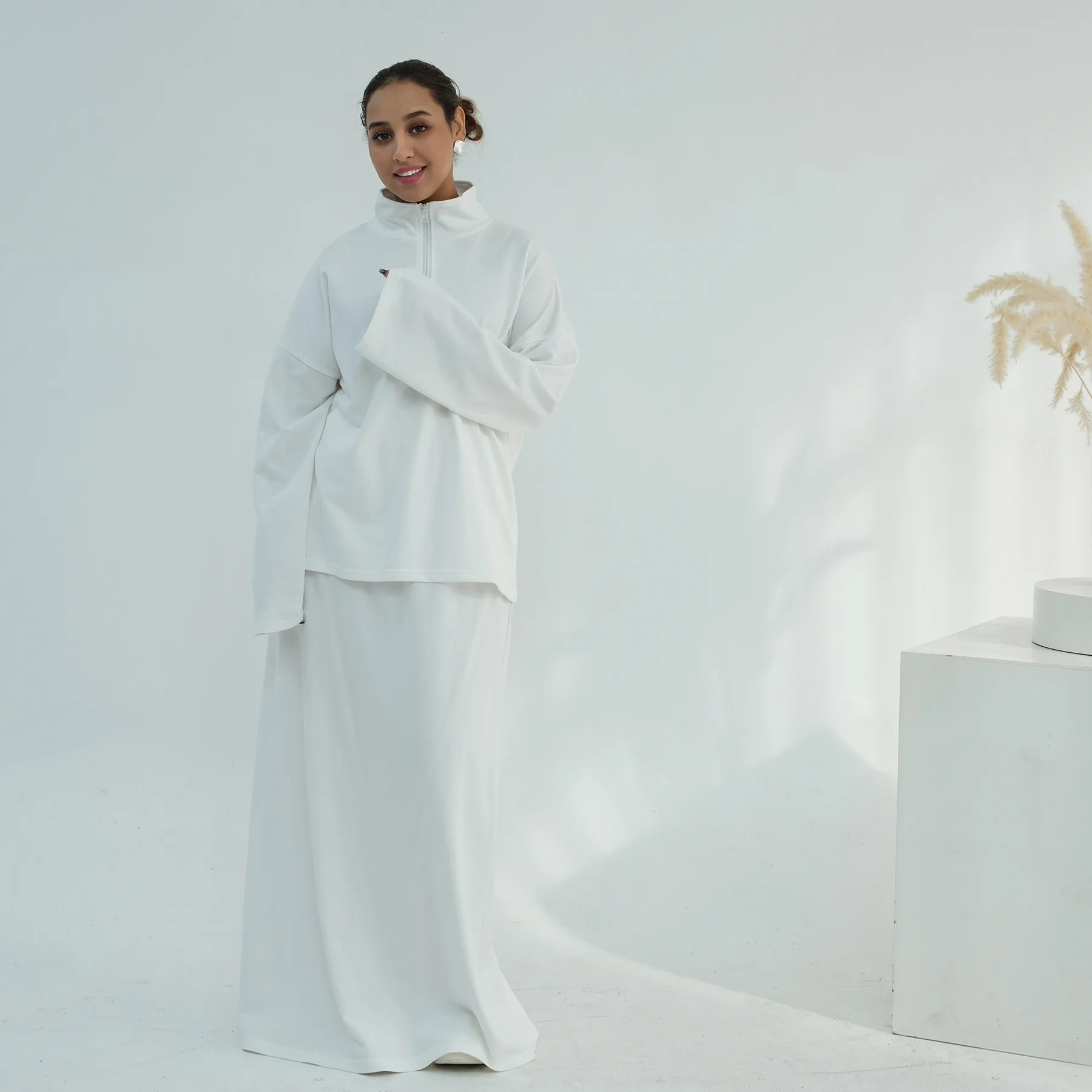 

Ramadan Muslim Middle East Arabic Dubai Abayas For Women Top With Skirt two-piece set Modest Kaftan Robe Femme Islamic Clothing