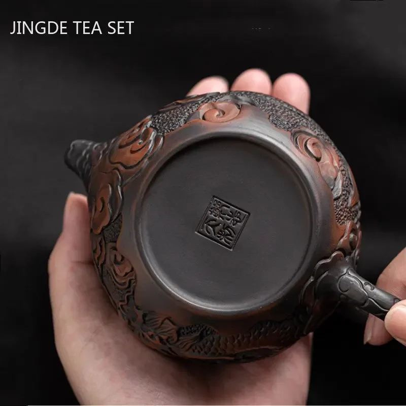 Retro Purple Pottery Teapot Hand-carved Dragon Pattern Xishi Pot Ball Hole Filter Beauty Tea Infuser Chinese Pu \'er Tea Set