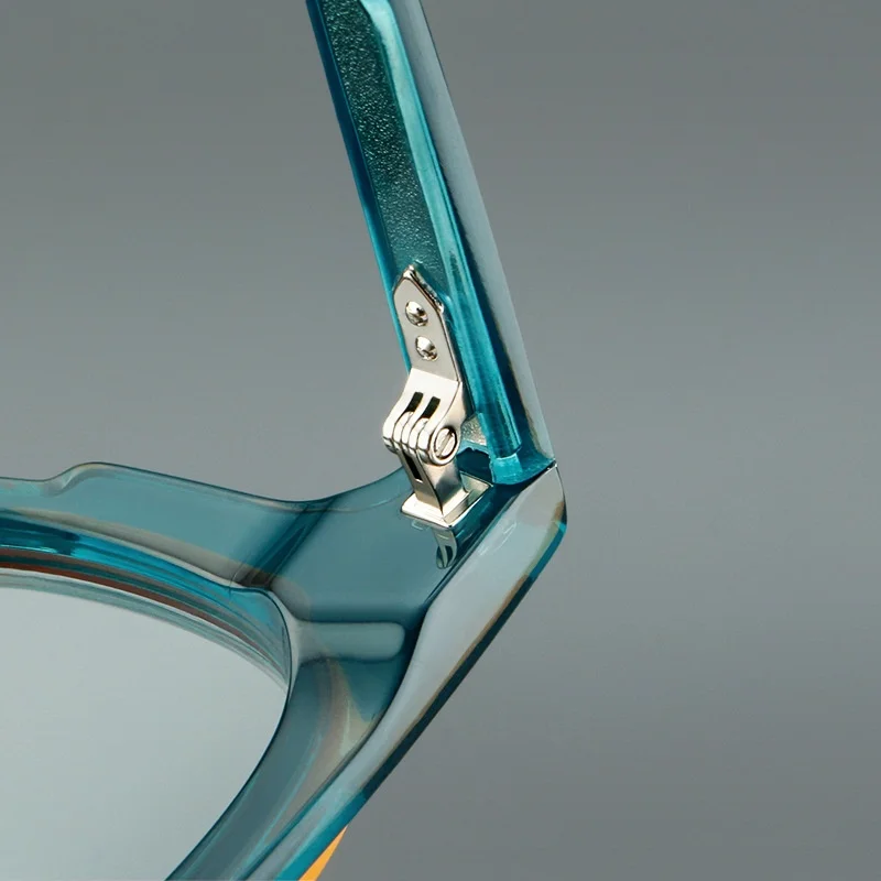 New Sheet Metal Eyeglass Frame Retro Splicing Men's And Women's Eyeglass Frame Square Optical Prescription Frame 30112