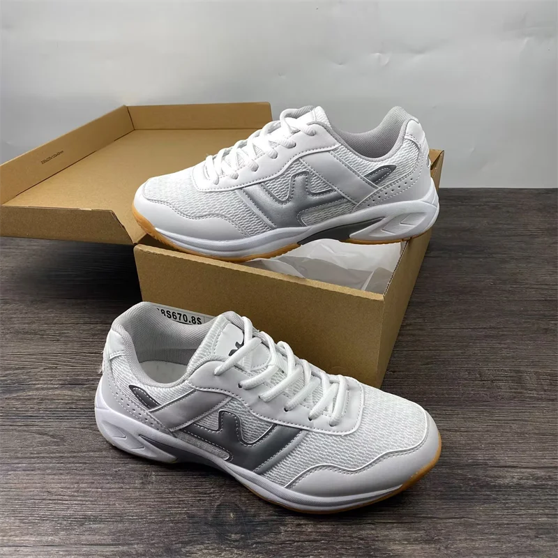 

Men's Table Tennis oes Breathable Me Slip-On Anti-Slip Training oes Durable Rubber Sole Comfortable Sports Footwear