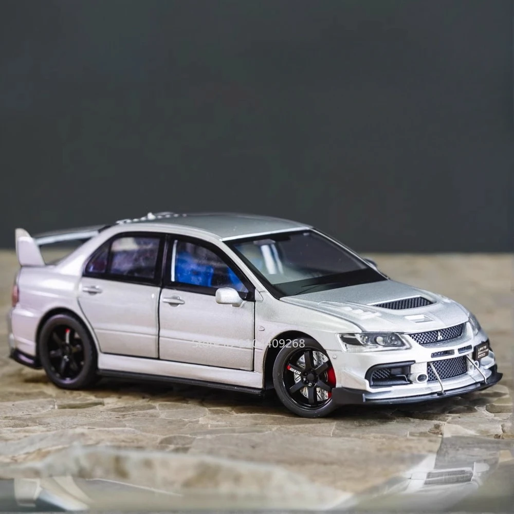 Schaal 1:32 Mitsubishi Lancer Evolution IX Sportwagen Speelgoedmodel Deuren Geopend Trek Schokabsorptie Voertuigen Hobby Ornamenten