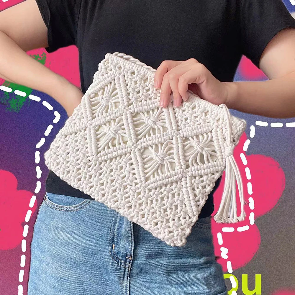 Women Beach Woven Straw Shoulder Messenger Bag With Tassel Boho Hollow Out Crochet Crossbody Handbag Macrame Clutch Purse Bags