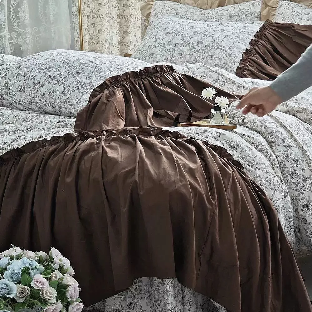 Brittany French Korean Thick Brushed Cotton Bed Skirt 4-Piece Bedding Set