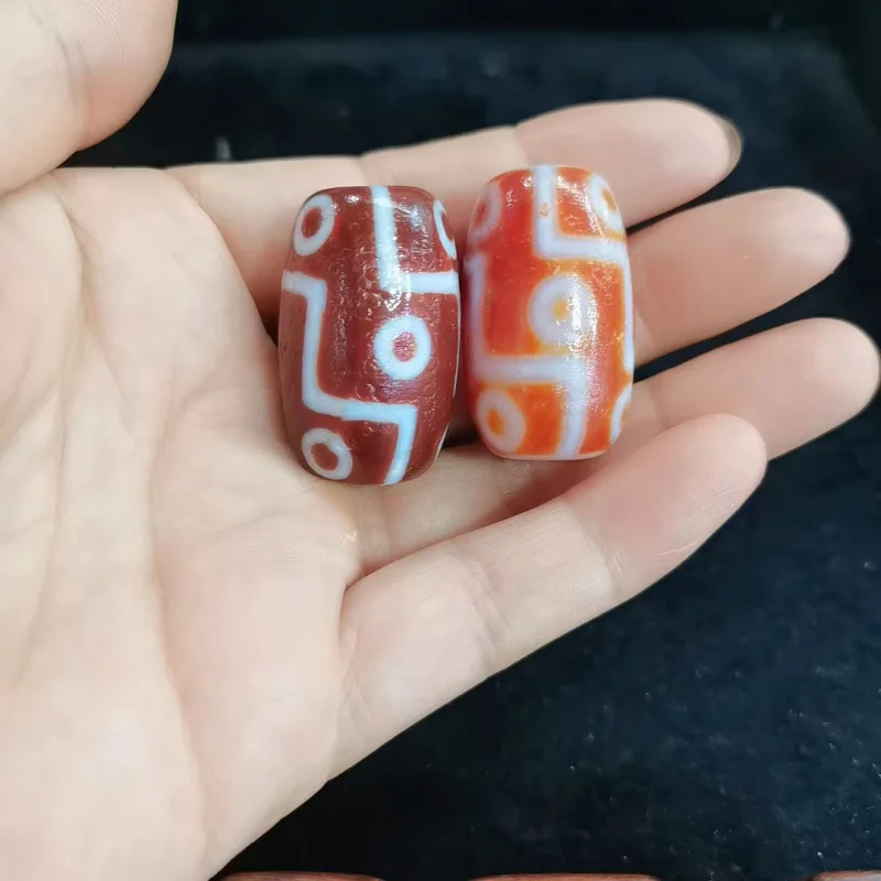 

High Oil Moisture Tibetan Orange Bead Wholesale Tibetan Nine-Eyed Dzi Bead Agate Dzi Bead Live Jade Jewelry for Men and Women