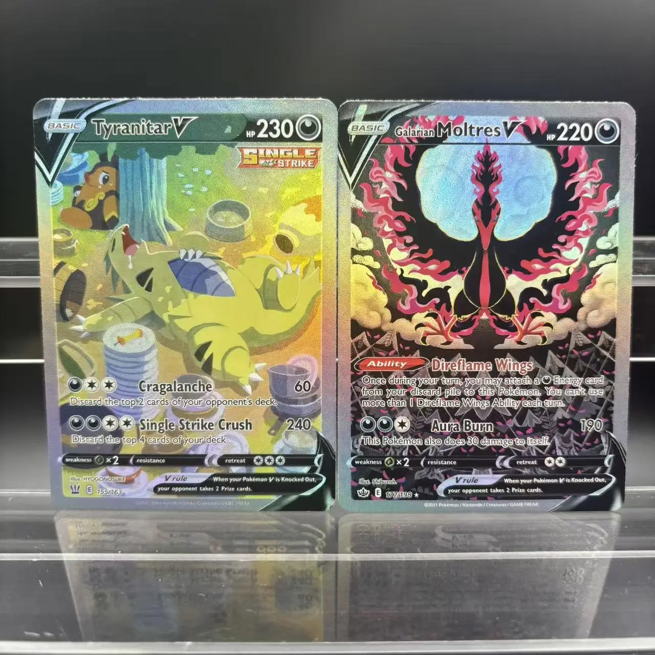 

2 шт./компл., самодельная карта Ptcg, английская Tyranitar Moltres Mewtwo Giratina Mew, преломляющая флэш-карта, сделай сам, аниме, коллекционная карта, подарочная игрушка
