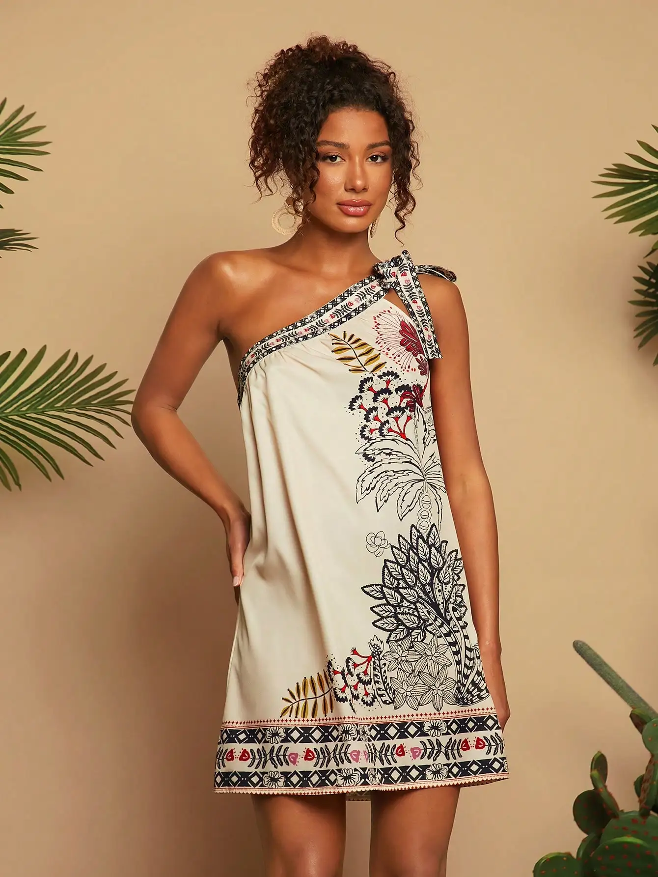 

Мини-платье на одно плечо с цветочным принтом и этнической отделкой, летнее платье-комбинация в стиле бохо