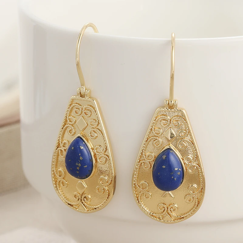 Vintage Court Style Gold Plated Ornate Earrings For Women Creative Inlay Imitation Turquoise Earrings Party Banquet Jewelry