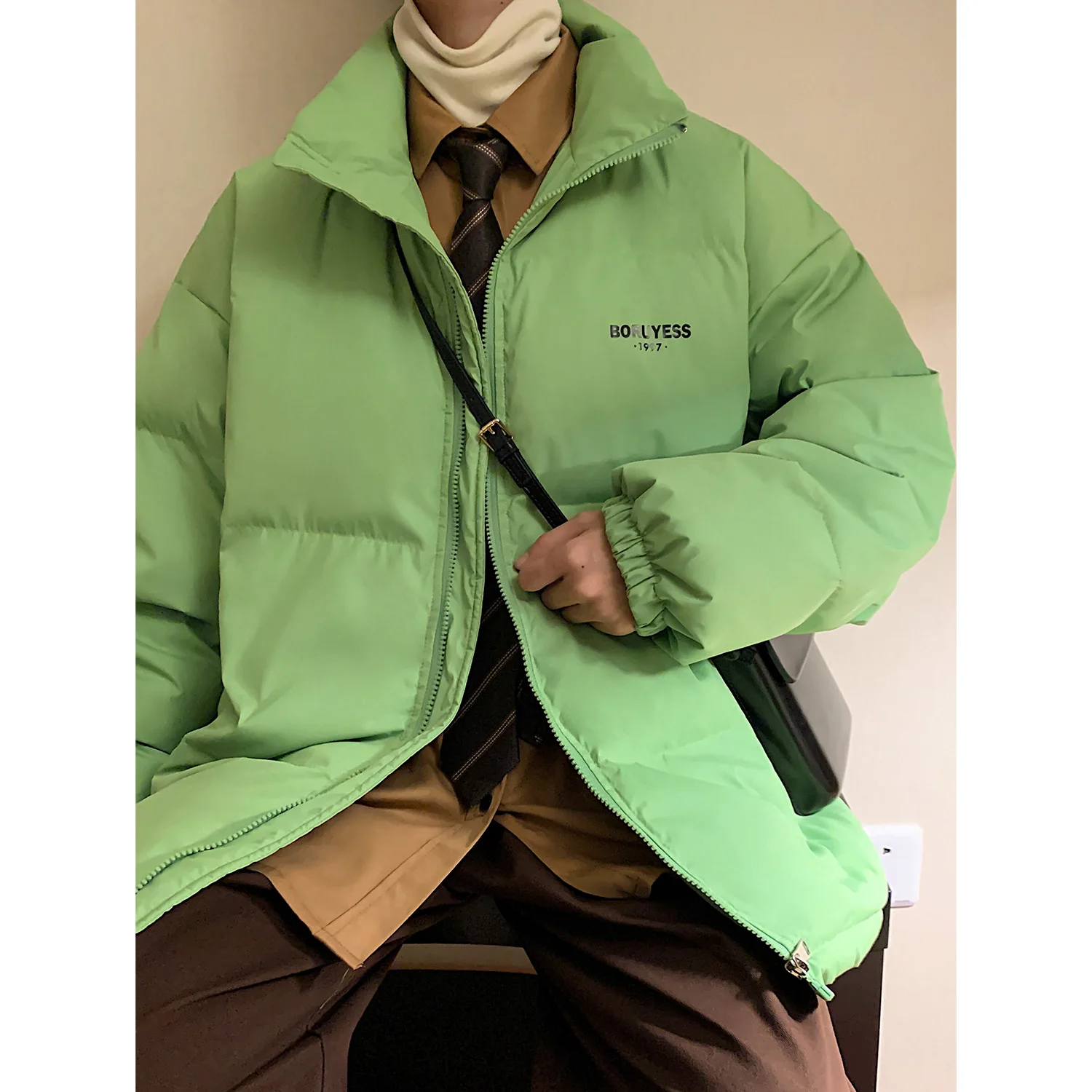 

Men's down Cotton Jaet 2024 New Sle Thi Winter Coat Trendy Couple Matching Loose Fit Youthful Casual Pure Color Zipper