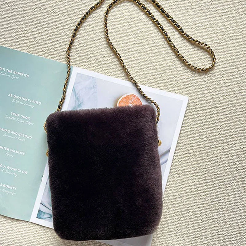 2023 Women's Mini Diagonal Straddle Bag Lamb Hair Shoulder Bag Winter New Fashion Casual Phone Bag Birthday Gift