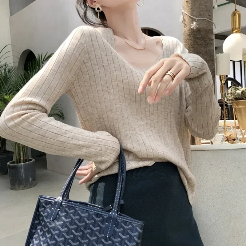 

Fashion Autumn Pullover Long Sleeve V-neck Women Sweater Korean Style Elegant Solid Knit T-shirt Leisure Casual Knitwear
