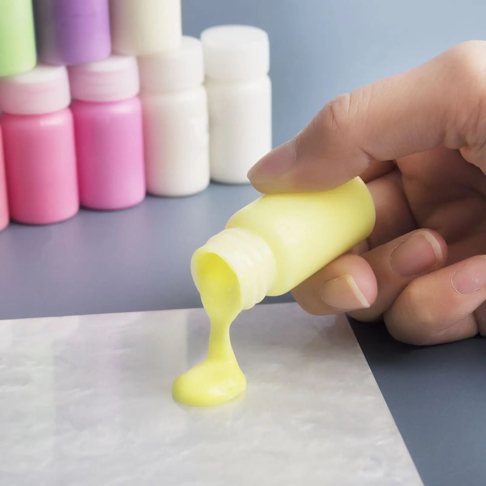 15 جرام/زجاجة الصباغ الفلورسنت مضيئة الطلاء الايبوكسي الراتنج الصباغ توهج في الظلام الاكريليك الدهانات هالوين DIY بها بنفسك لوازم الراتنج الطرف