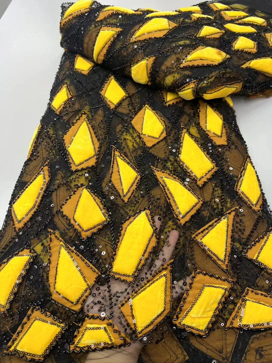 

Elegant French Velvet Mesh Bead Embroidery 2025 Sequins Lace Fabric African Nigerian Beaded Lace Fabrics For Wedding Dresses