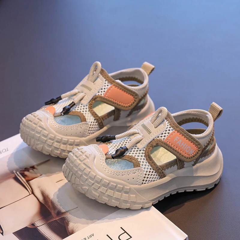 

Summer new anti-collision toe sandals outdoor sports closed toe casual shoes lightweight and breathable men's and women's shoes