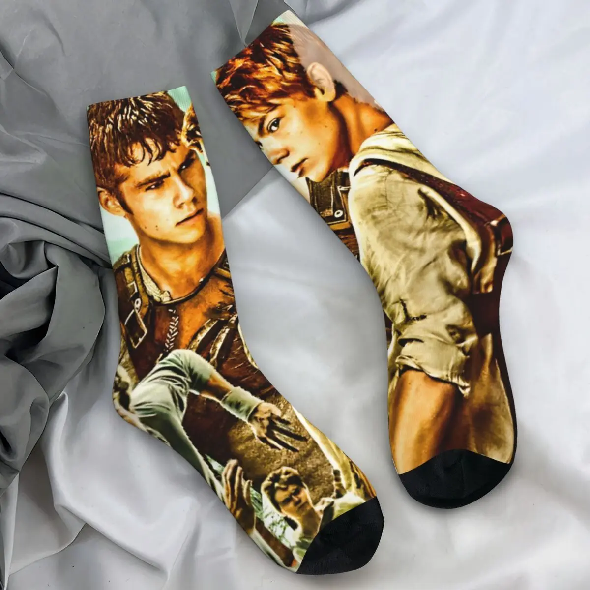 The Maze Runner Stockings Men's Newt X Thomas Socks Warm Soft Leisure Socks Climbing Anti-Slip Design Socks Birthday Present