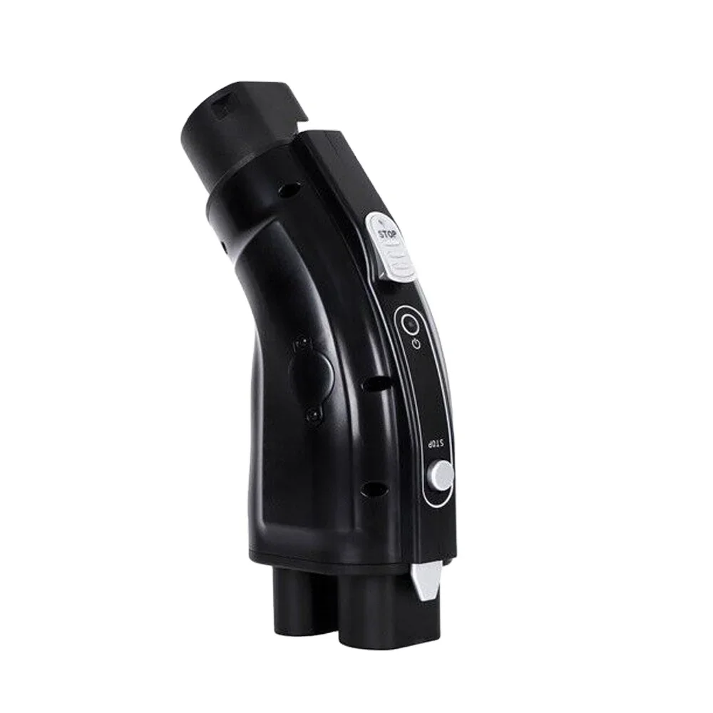 

In stock RTS 2025 Latest Version CCS2 to GBT EV Adapter 200A 250A EV Convertor for BYD ID4 ID6 Tesla Geely Xpeng Zeekr Nio