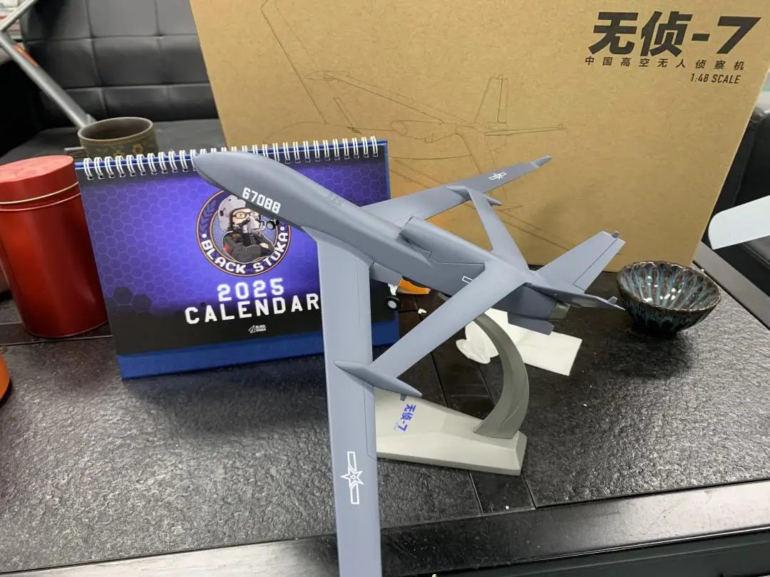 1/48 PLAAF WZ-7 High-Altitude Reconnaissance Drone Alloy Miniature Model Military Ornament Collectible