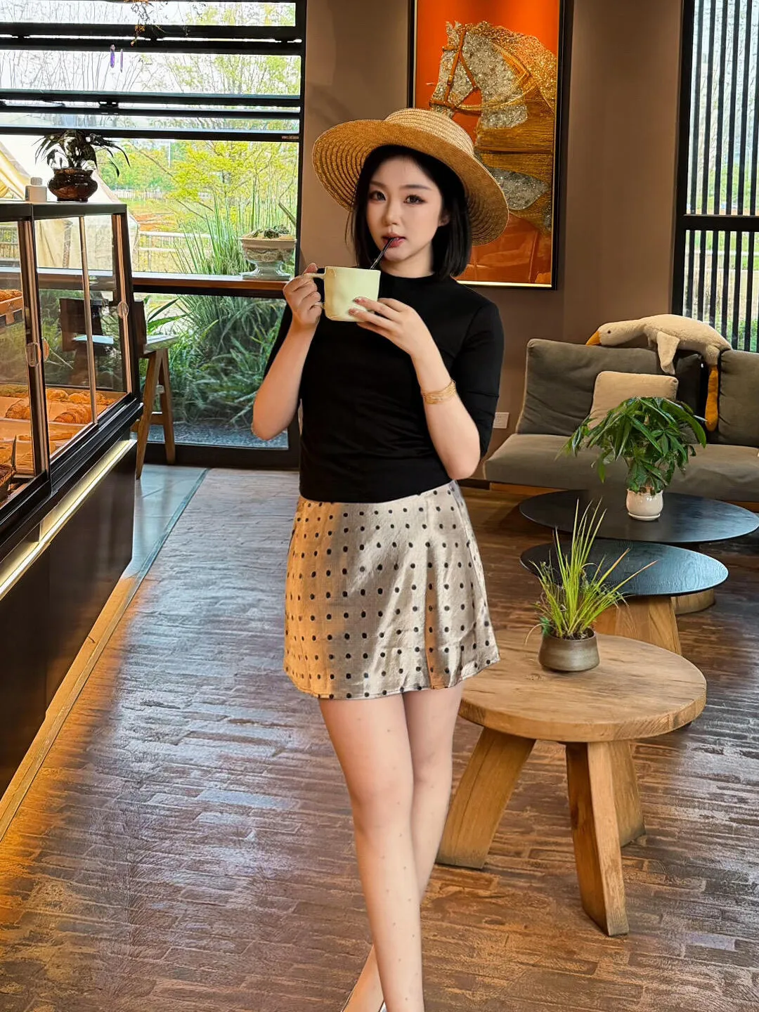 

Black Slim Fit round Neck mid Sleeve T-Shirt Women's Polka Dot Skirt Two Piece Set Spring New Style Elegant Fashion Set