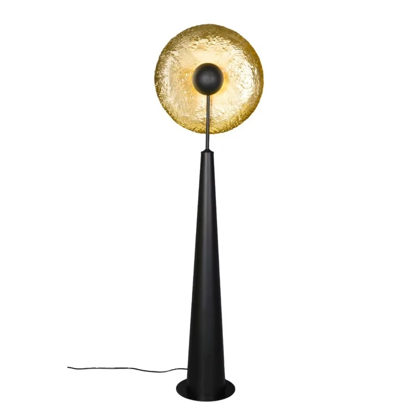 Medieval style floor lamp, light luxury high-end ambient lamp, suitable for living room sofa side