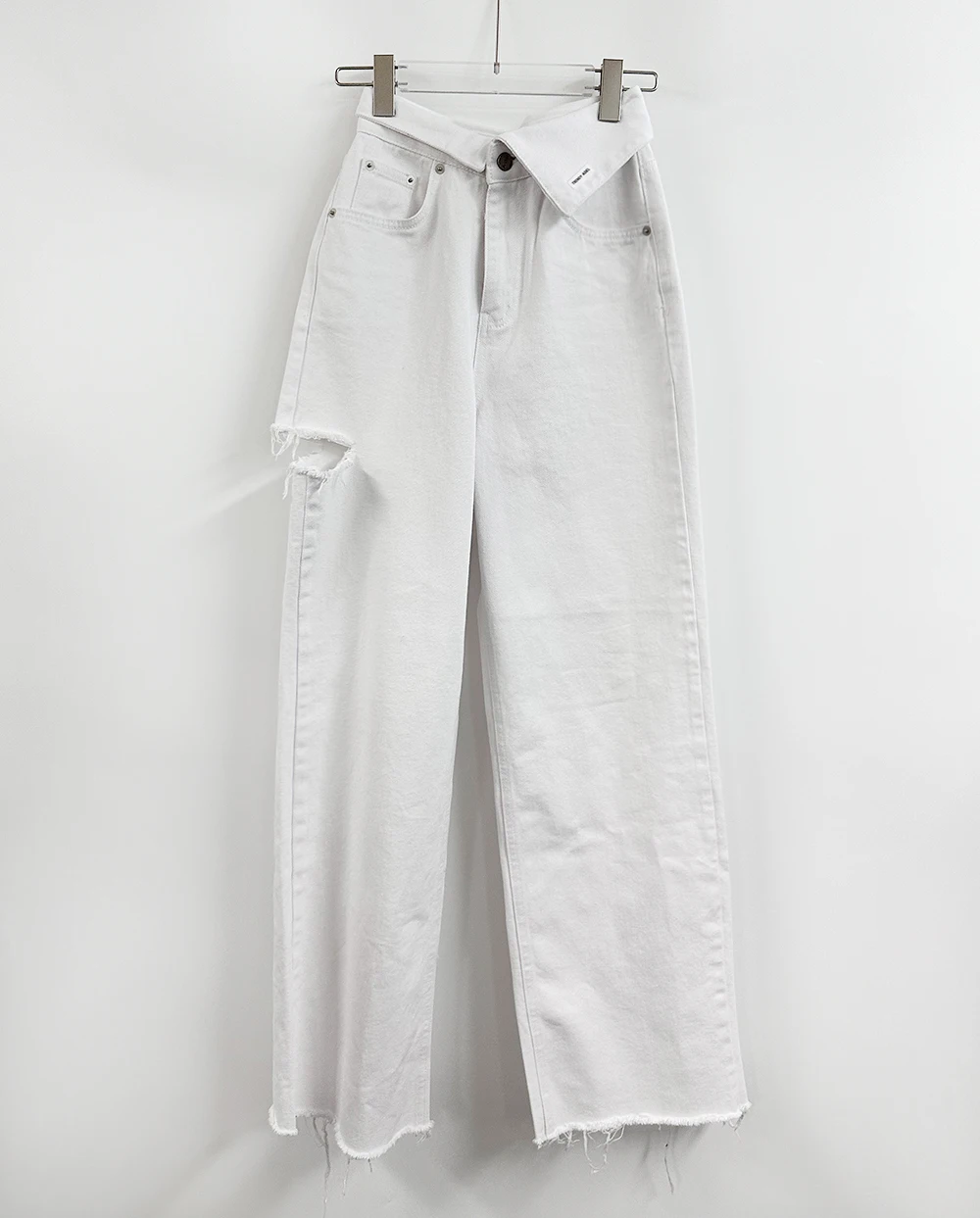 Jeans da donna retrò a vita alta con orlo sfilacciato Pantaloni lunghi a gamba dritta Design Waed Jeans denim casual alla moda dimagranti