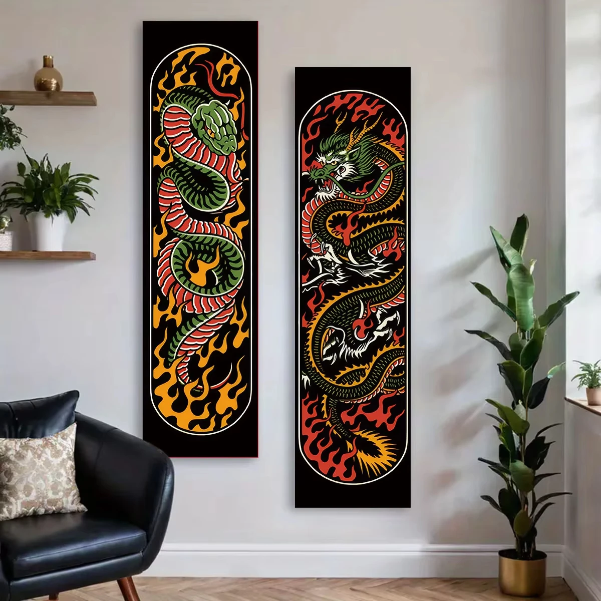 Schwarzer Flammender Schlangen-Wandteppich Vertikale Wanddekoration Traditioneller Mythologischer Tier-Totem-Wandteppich Ästhetischer Wandteppich