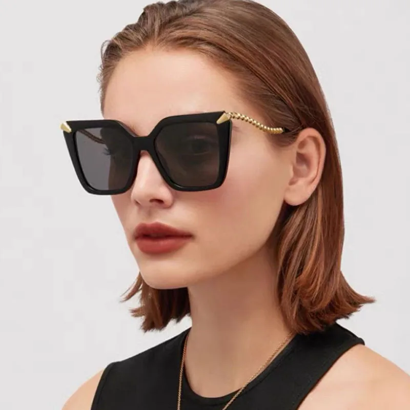 

Sexy Ladies Metal Snake Sunglasses Women For Female Luxury Brand Designer Sun Glasses Punk Popular Vintage Big Frame Shade UV400